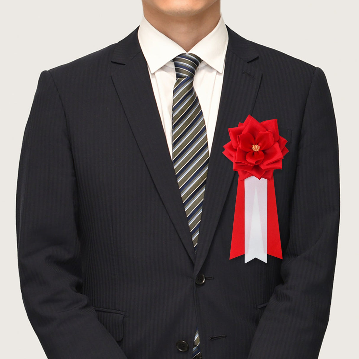 リボン徽章(記章・胸章)中リボンバラ 着用イメージ